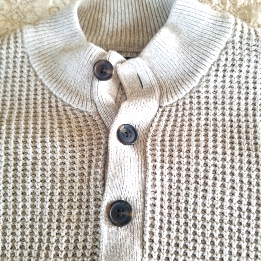 Mens 3 button down sweater